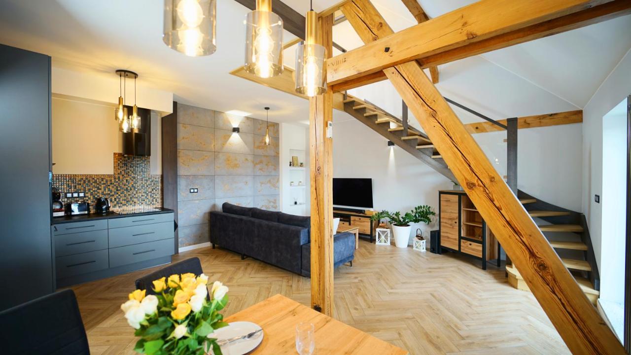 Apartamenty Everysky - Mickiewicza 30 يلينيا غورا المظهر الخارجي الصورة