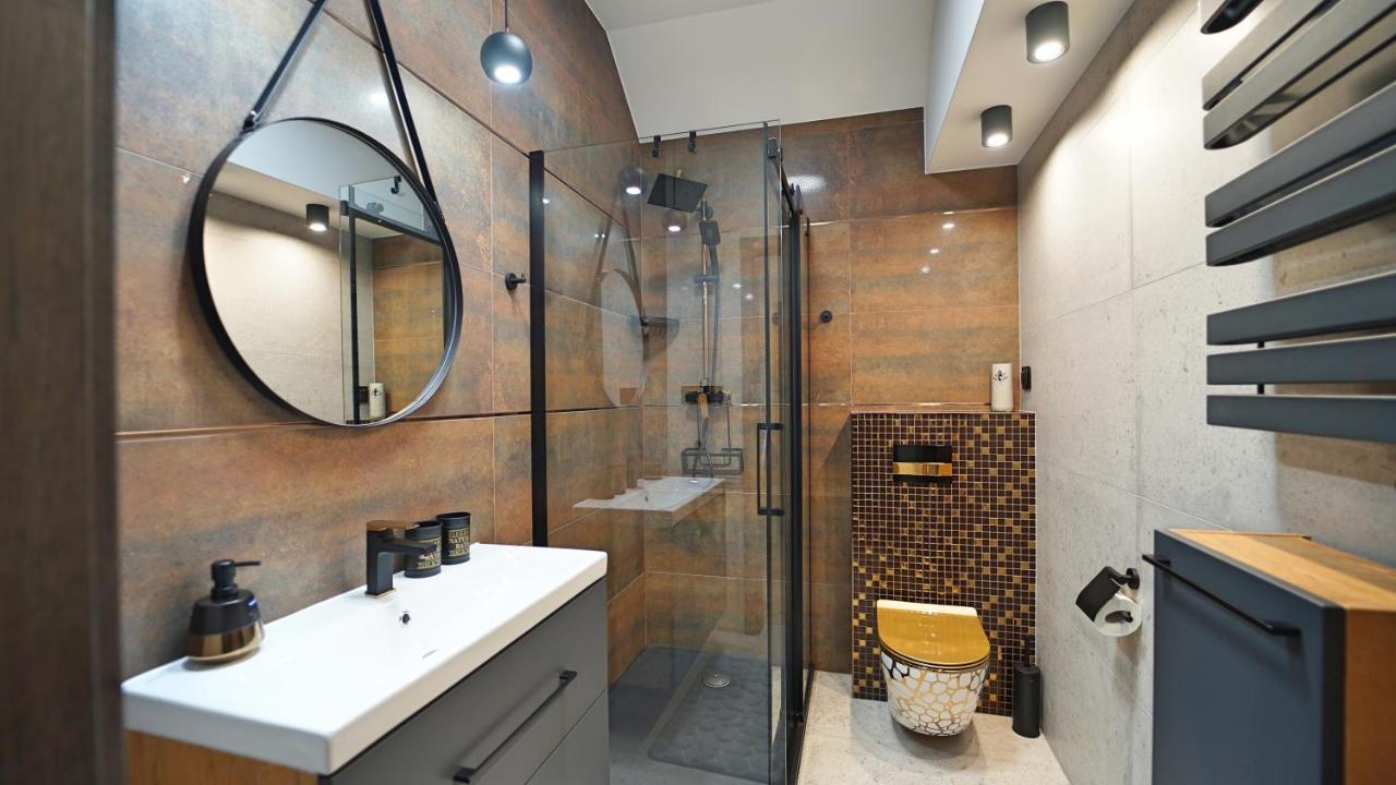 Apartamenty Everysky - Mickiewicza 30 يلينيا غورا المظهر الخارجي الصورة