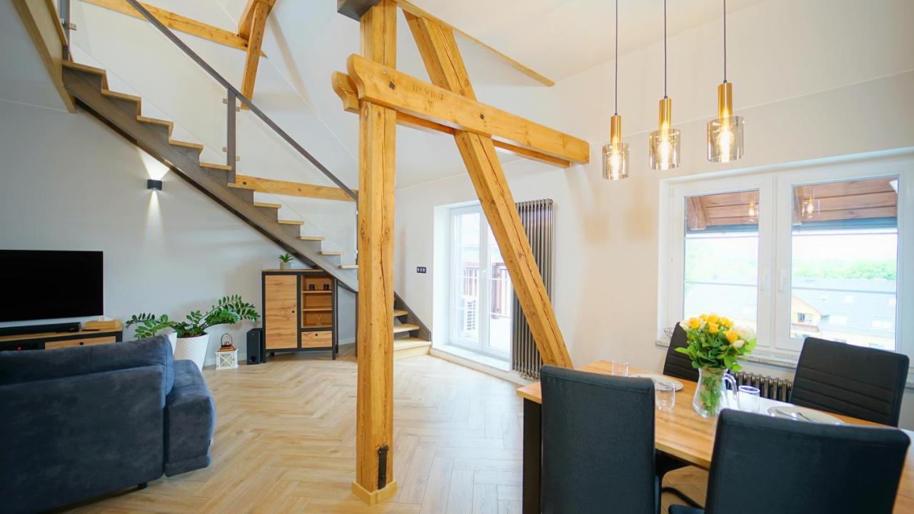 Apartamenty Everysky - Mickiewicza 30 يلينيا غورا المظهر الخارجي الصورة